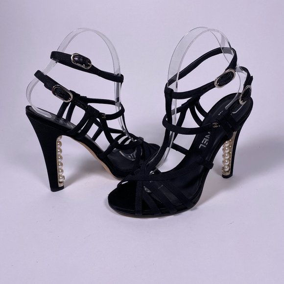 Vintage Iconic Camellia Chanel Black Heels, Size 39